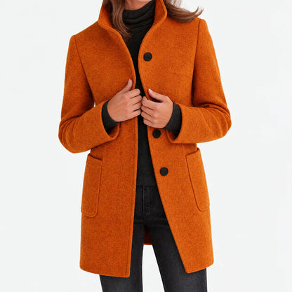 Claudia | Chaqueta de cuello alto